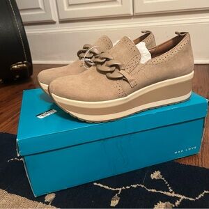 Mad Love Women's Tan Platform Loafers